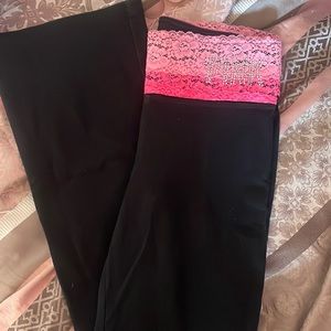 VS PINK YOGA PANTS